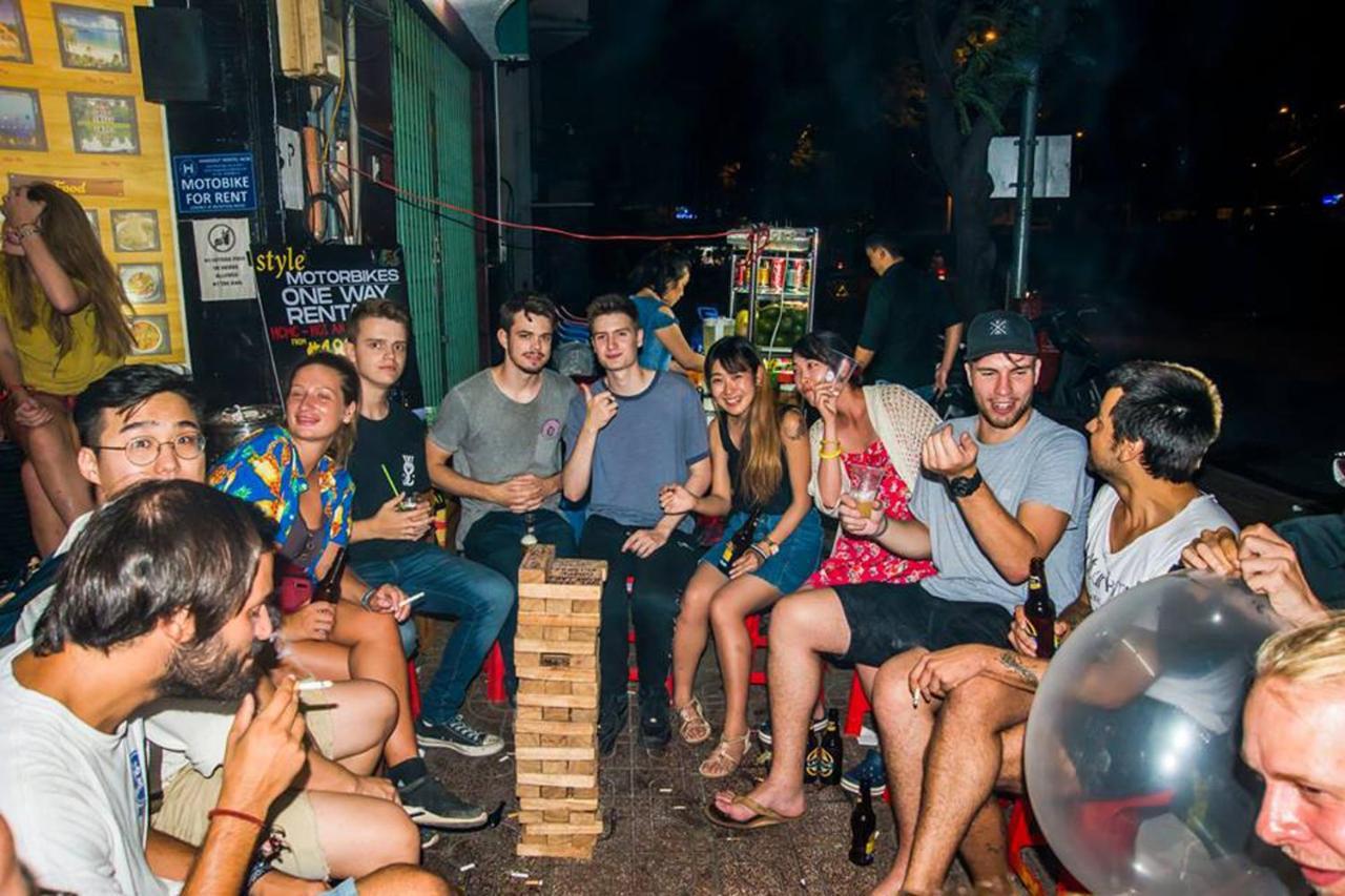 Hangout Hostel Hcm (Adults Only) Bandar Ho Chi Minh Luaran gambar