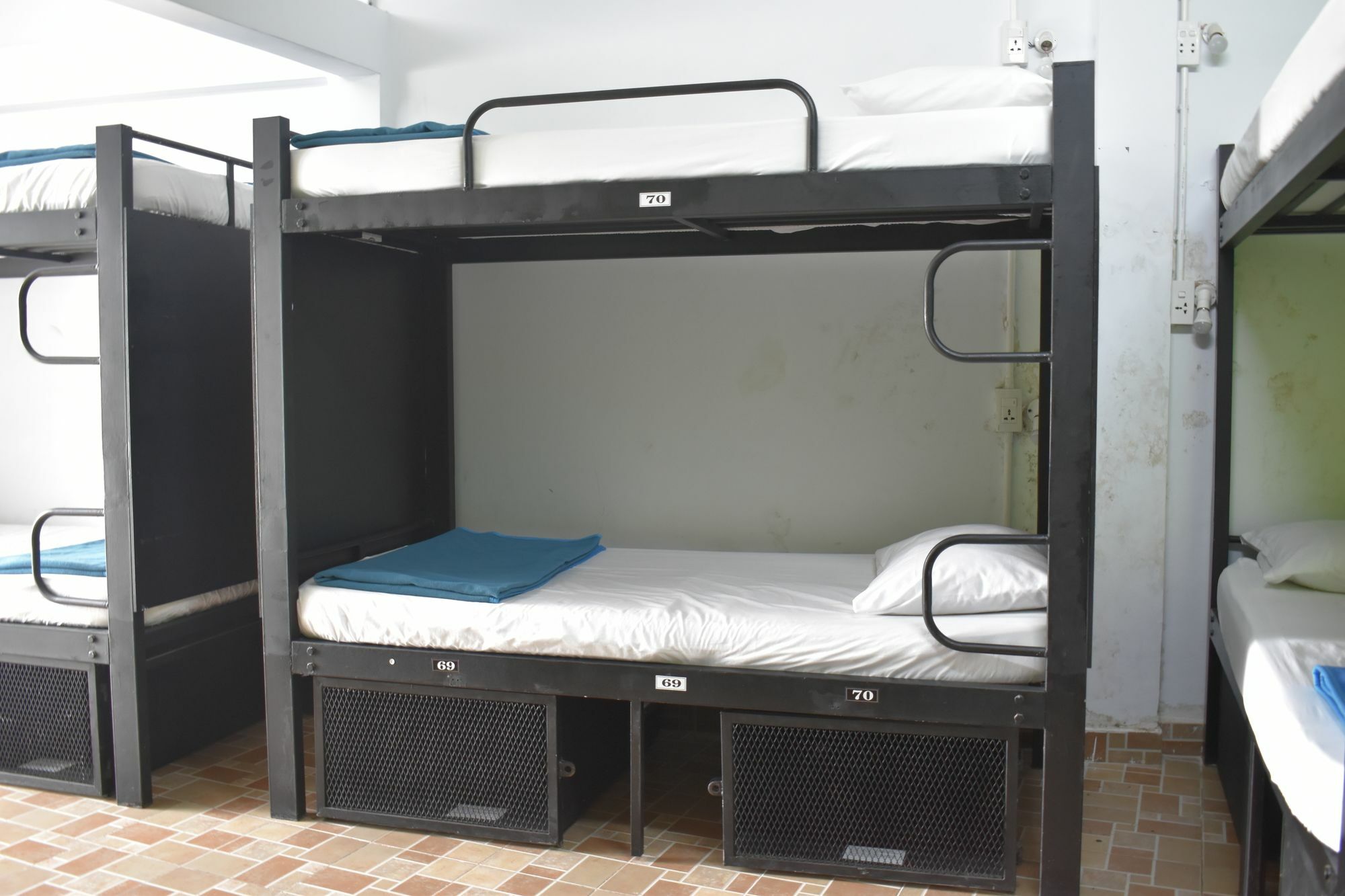 Hangout Hostel Hcm (Adults Only) Bandar Ho Chi Minh Luaran gambar