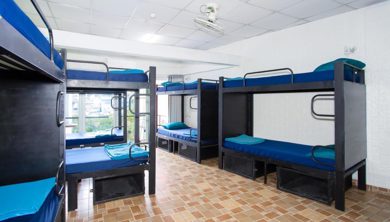 Hangout Hostel Hcm (Adults Only) Bandar Ho Chi Minh Luaran gambar