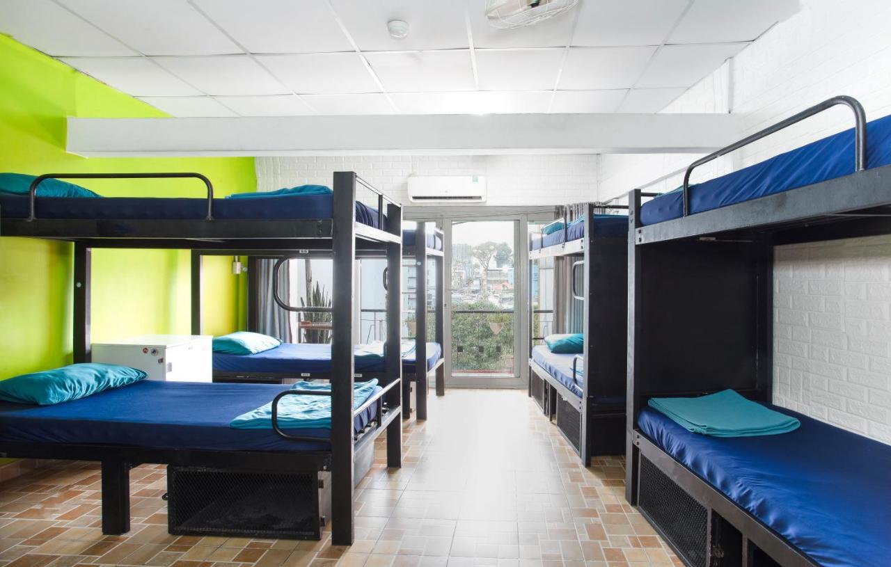 Hangout Hostel Hcm (Adults Only) Bandar Ho Chi Minh Luaran gambar