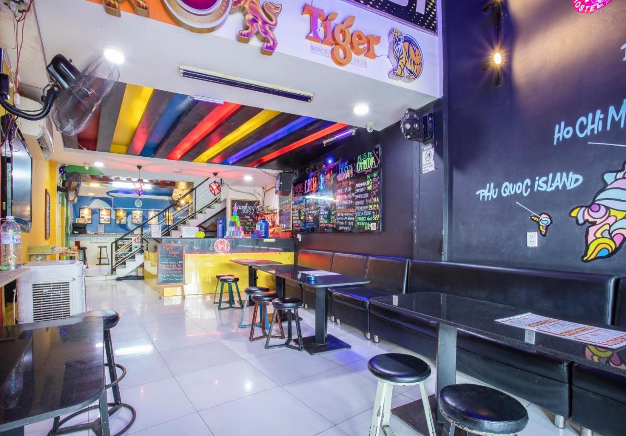 Hangout Hostel Hcm (Adults Only) Bandar Ho Chi Minh Luaran gambar
